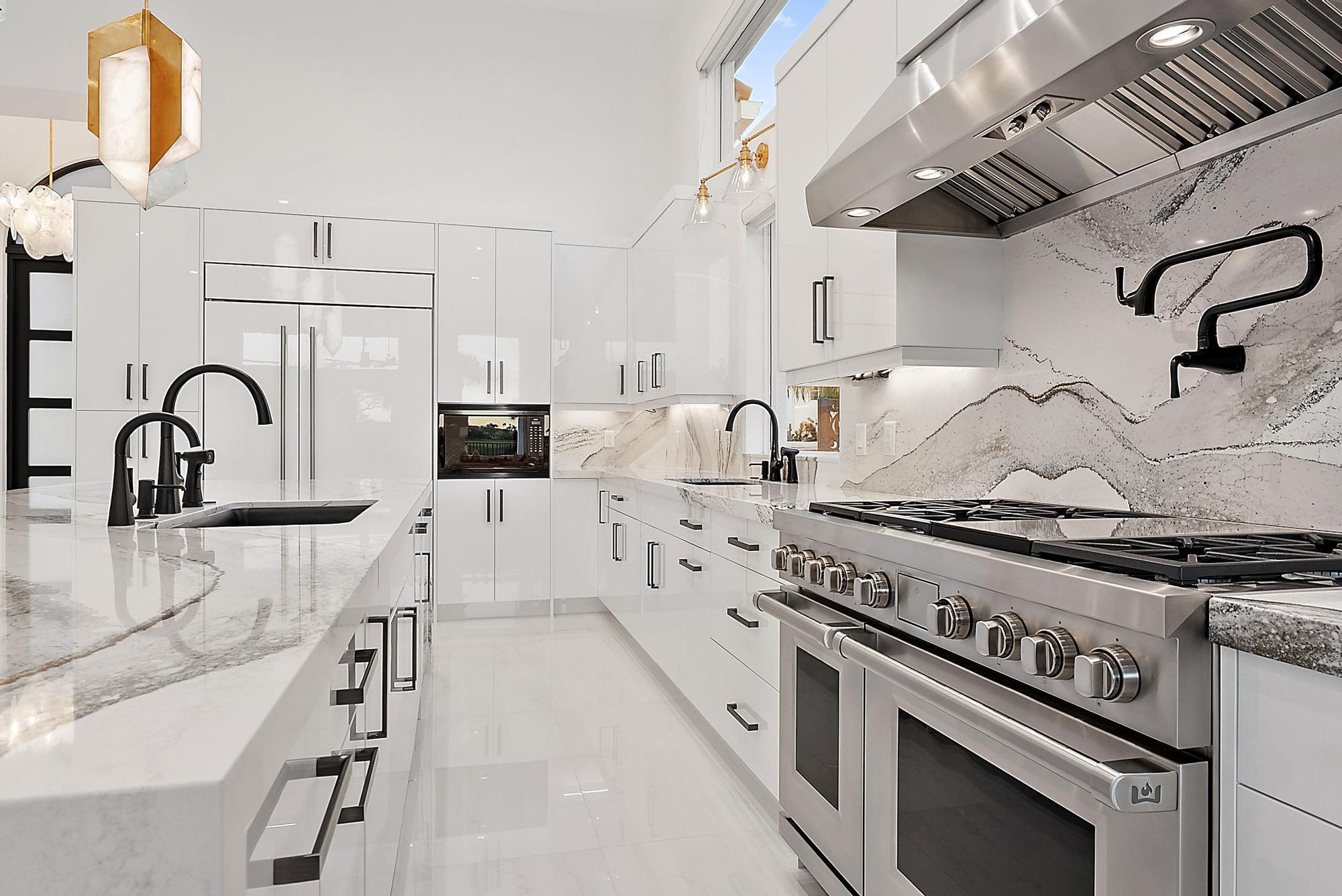 IBIS GOLF AND COUNTRY CLU - Residential