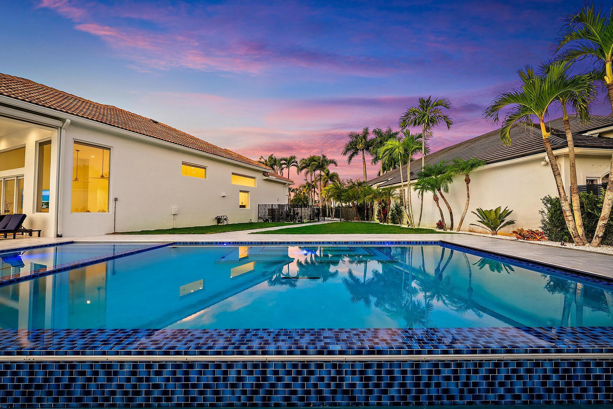 IBIS GOLF AND COUNTRY CLU - Residential