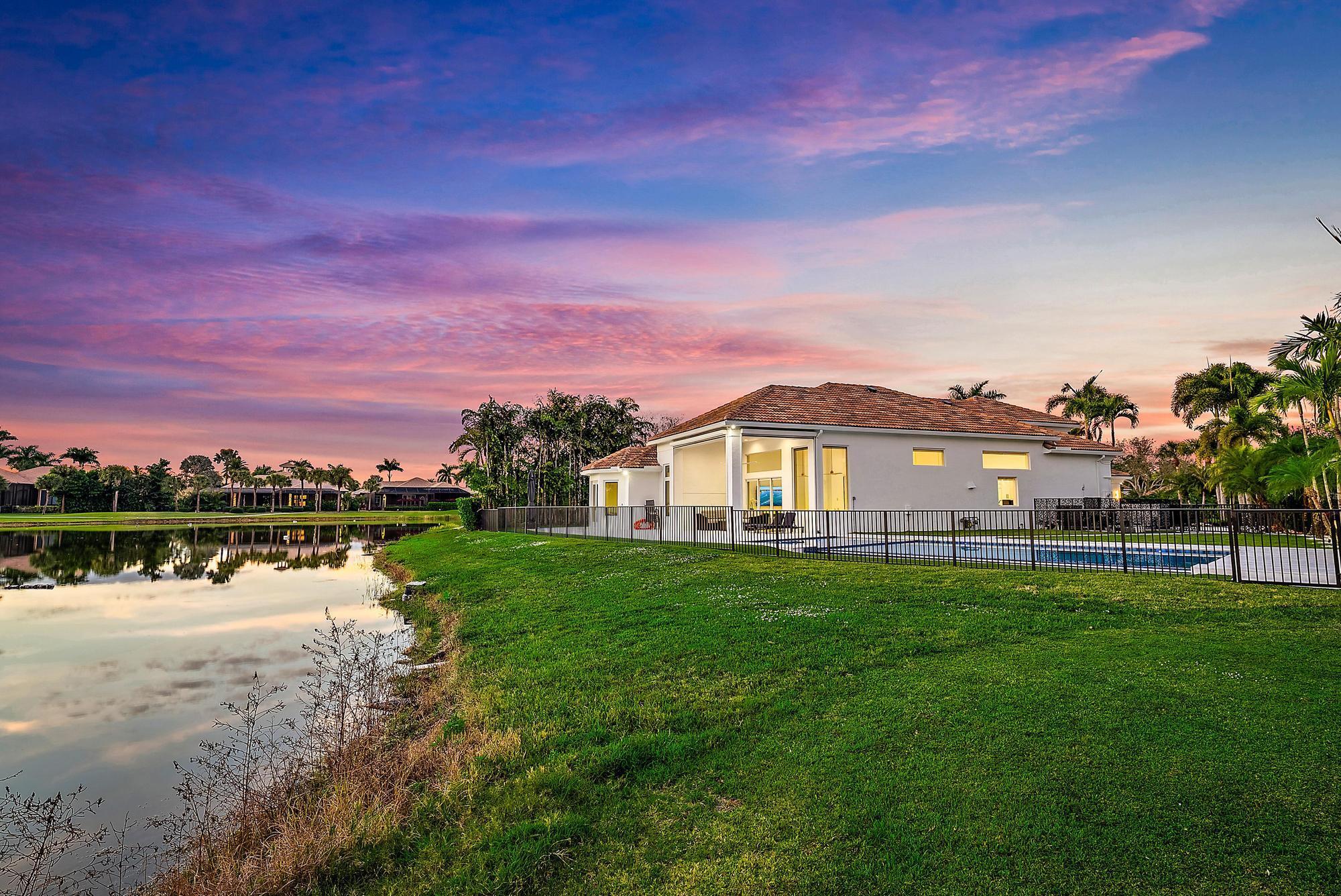 IBIS GOLF AND COUNTRY CLU - Residential