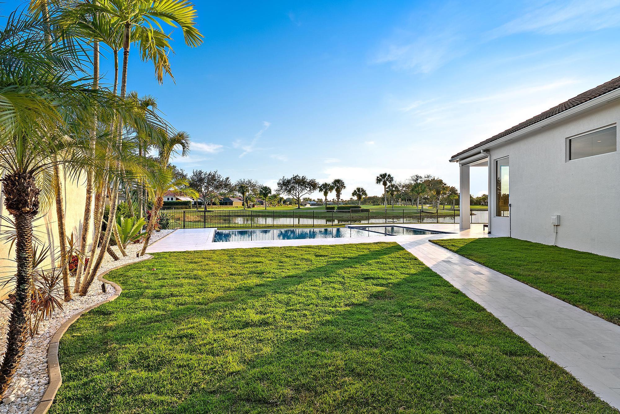 IBIS GOLF AND COUNTRY CLU - Residential