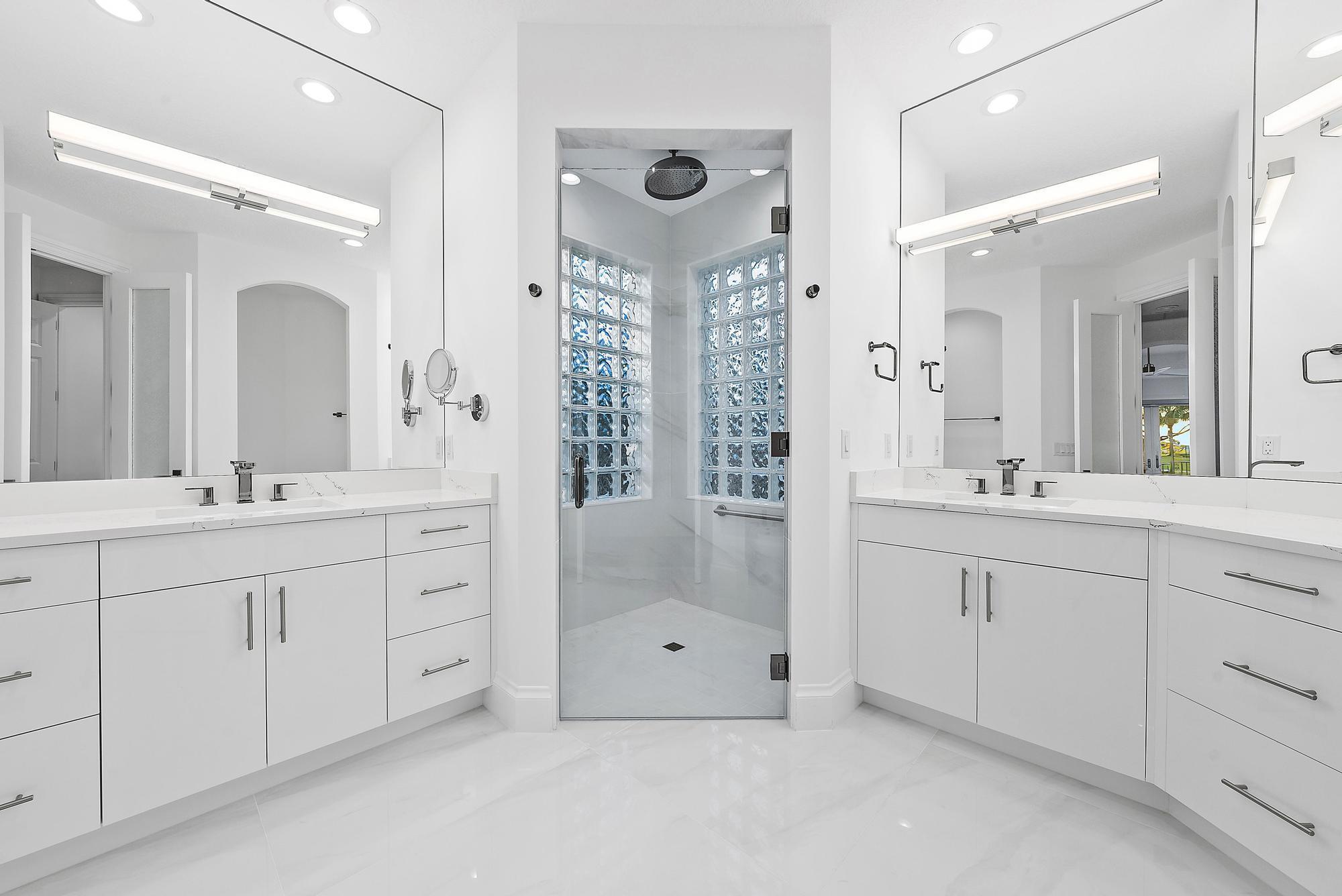 IBIS GOLF AND COUNTRY CLU - Residential