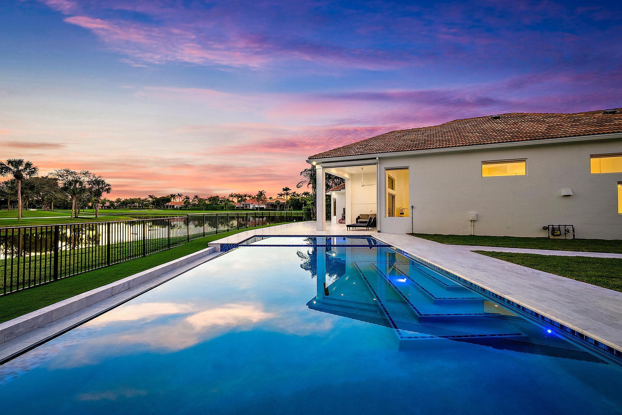 IBIS GOLF AND COUNTRY CLU - Residential