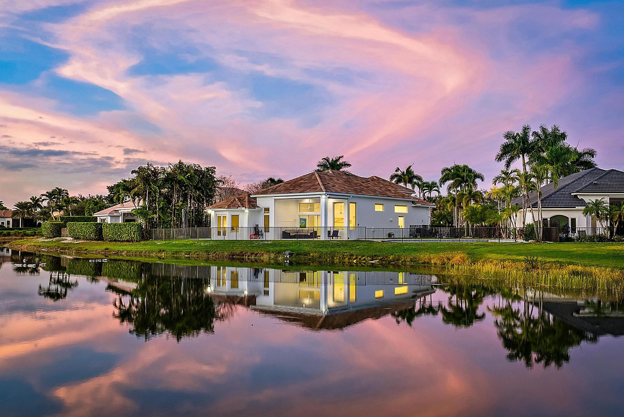 IBIS GOLF AND COUNTRY CLU - Residential