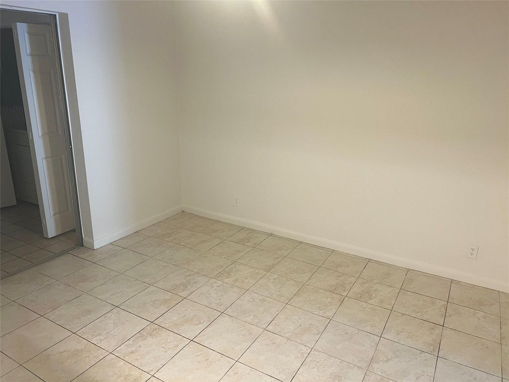 Photo of 6548 SW 41 Street, Davie, FL 33314 (MLS # F10552689)