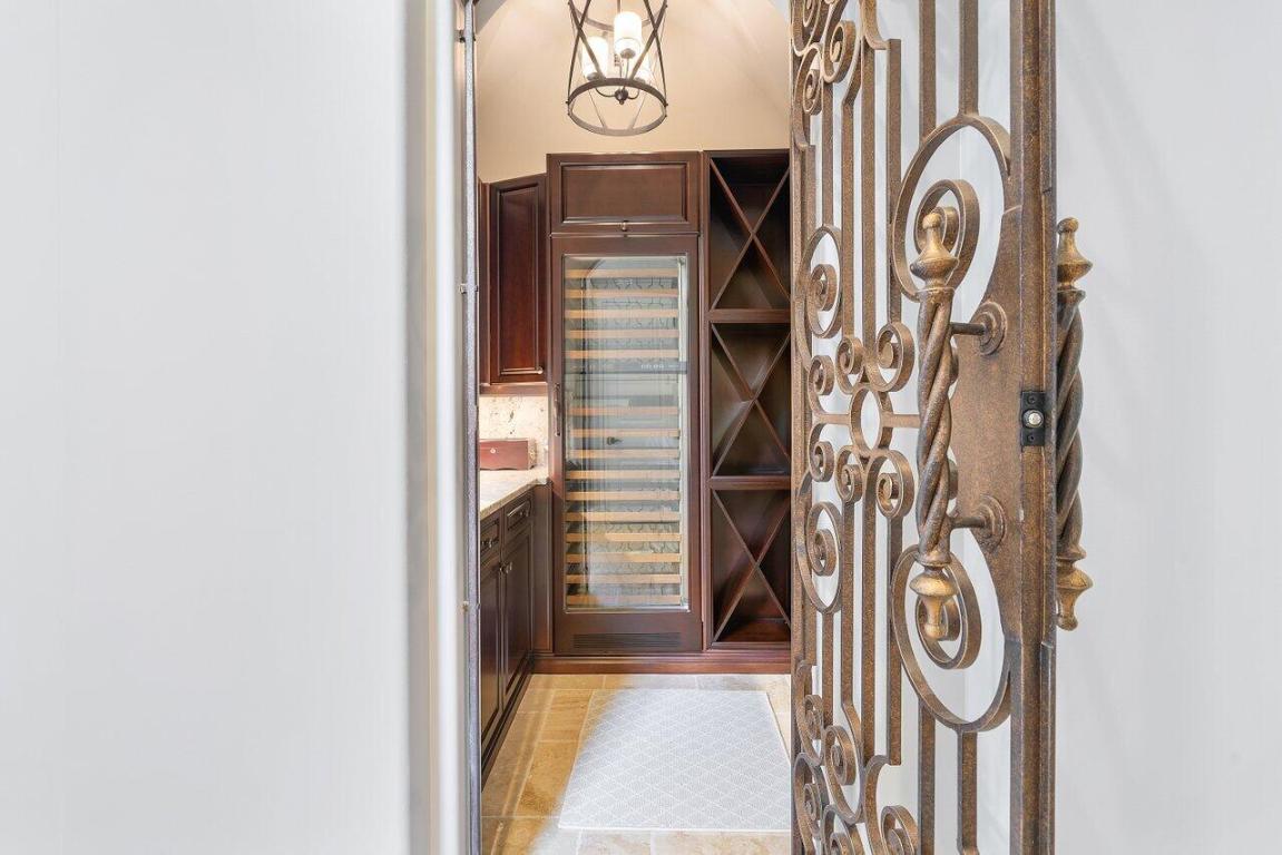 OCEAN COVE - Residential