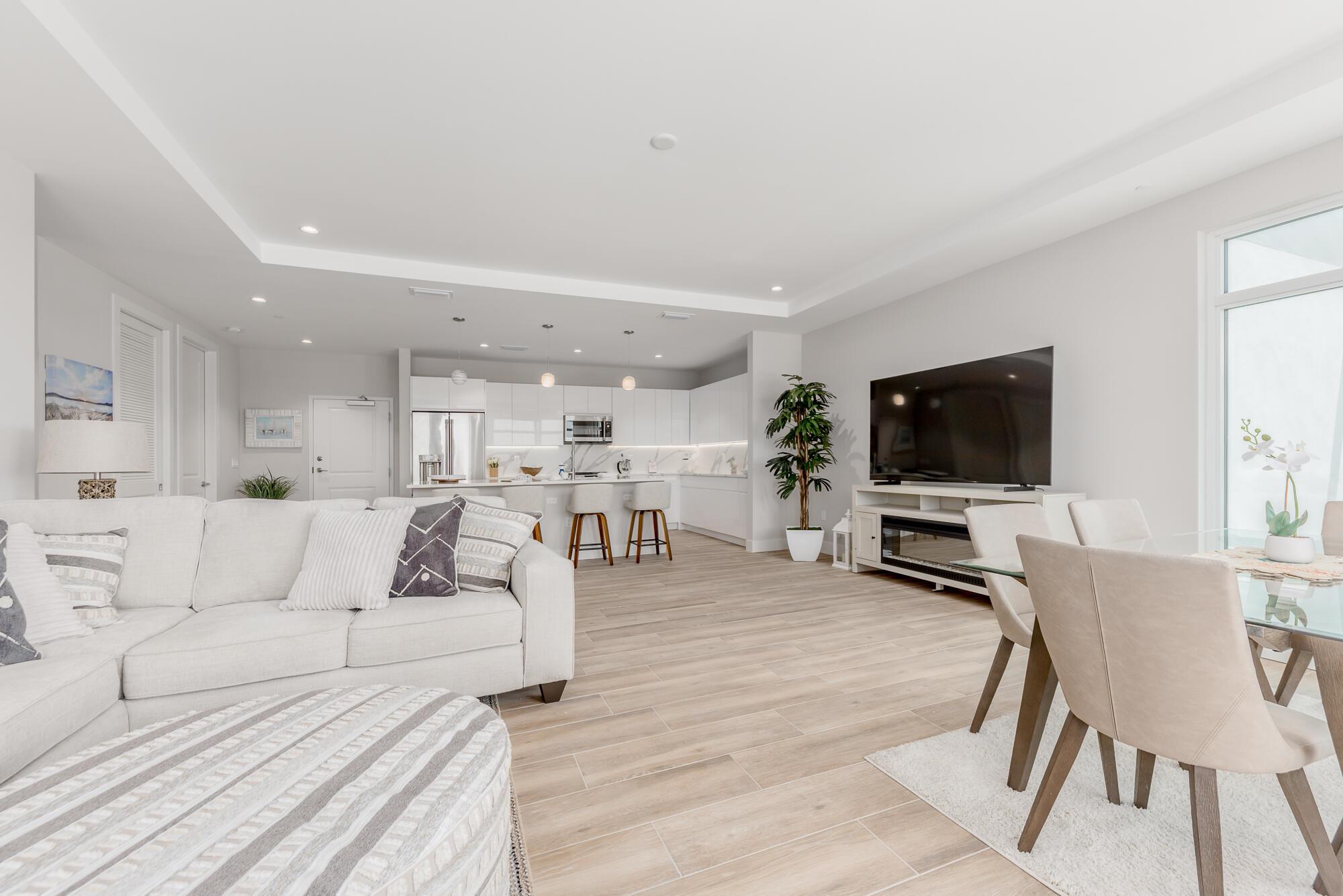 SAILFISH COVE CONDOMINIUM - Residential Lease
