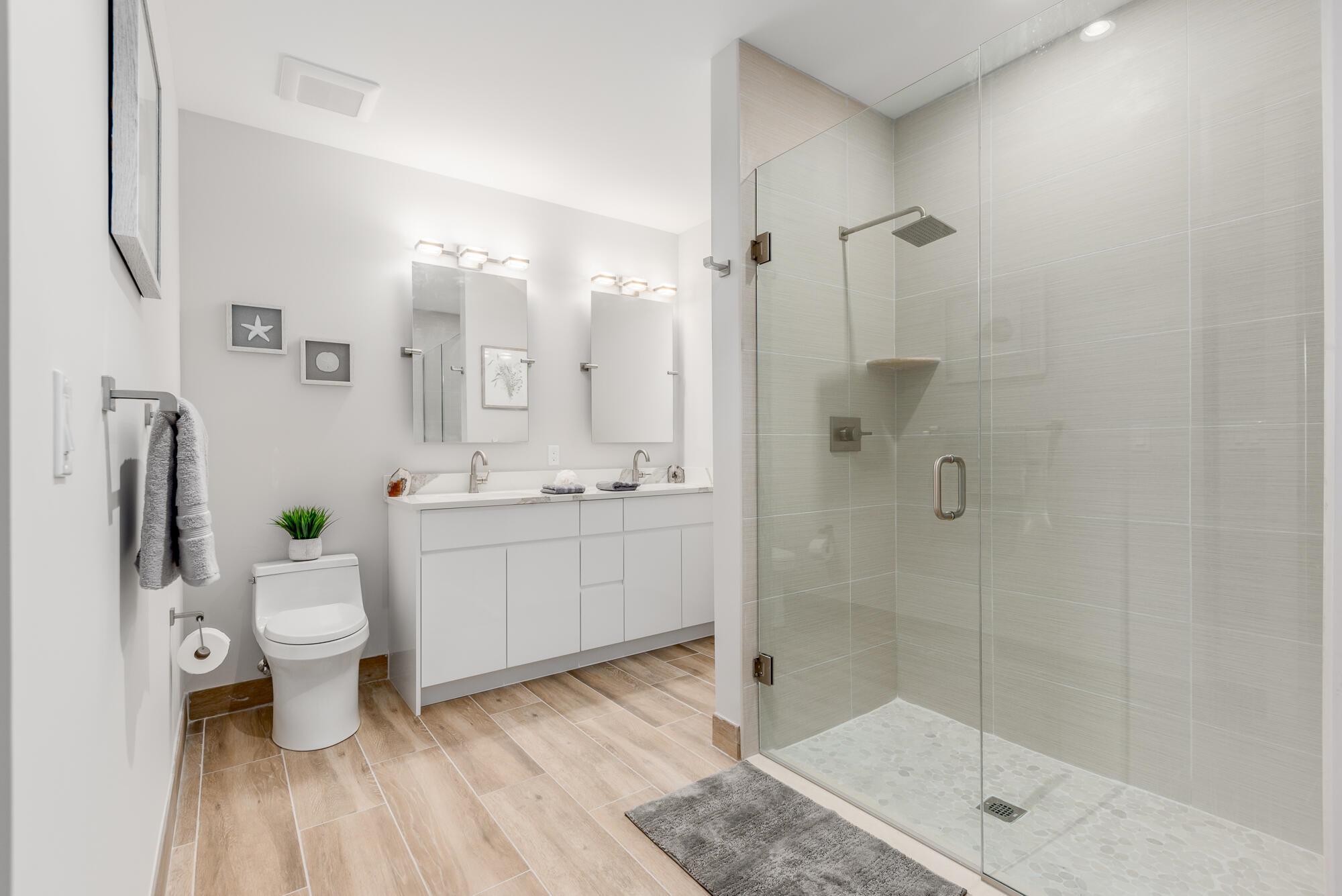 SAILFISH COVE CONDOMINIUM - Residential Lease