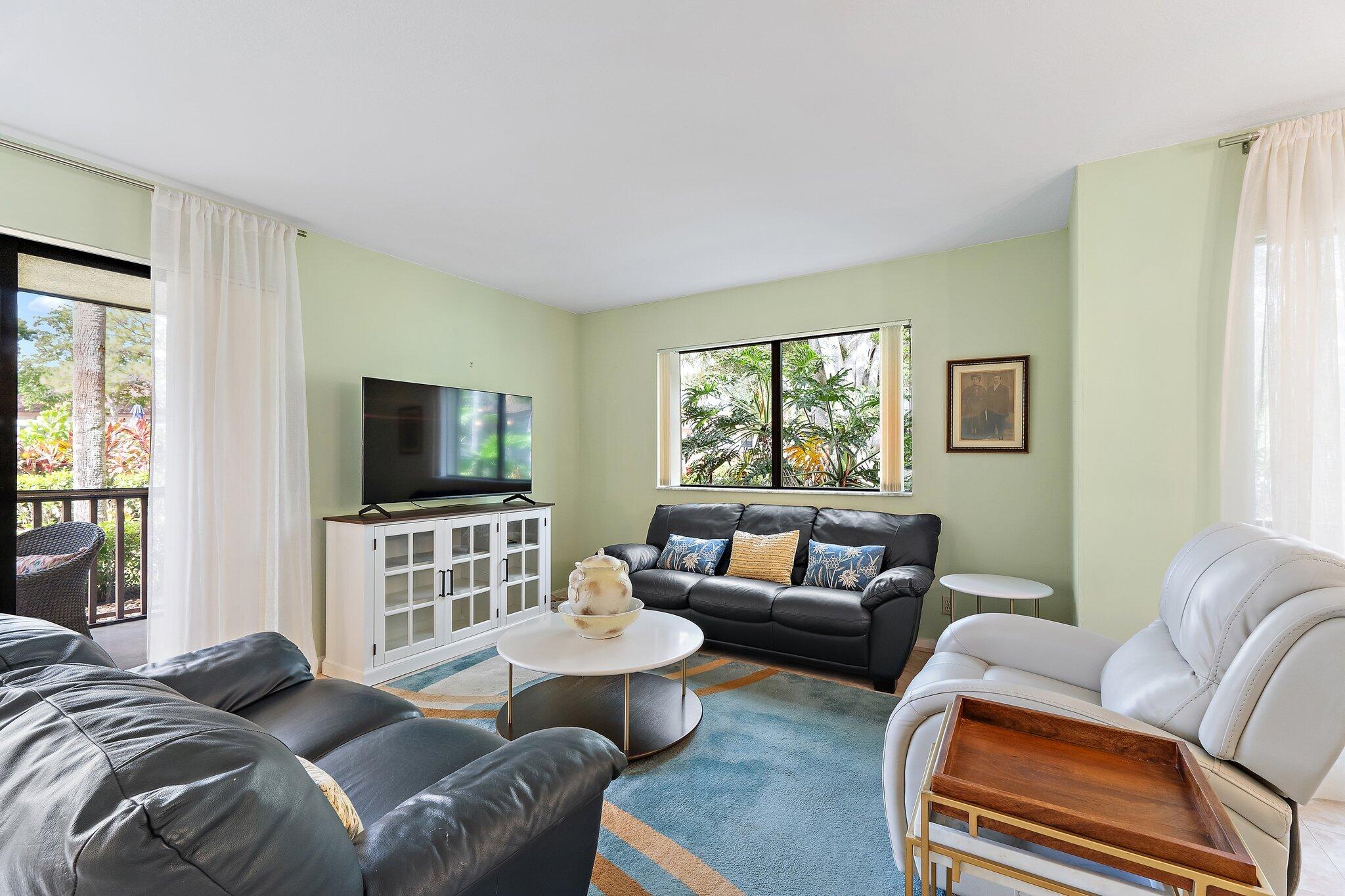 GOLF VILLAS CONDO - Residential