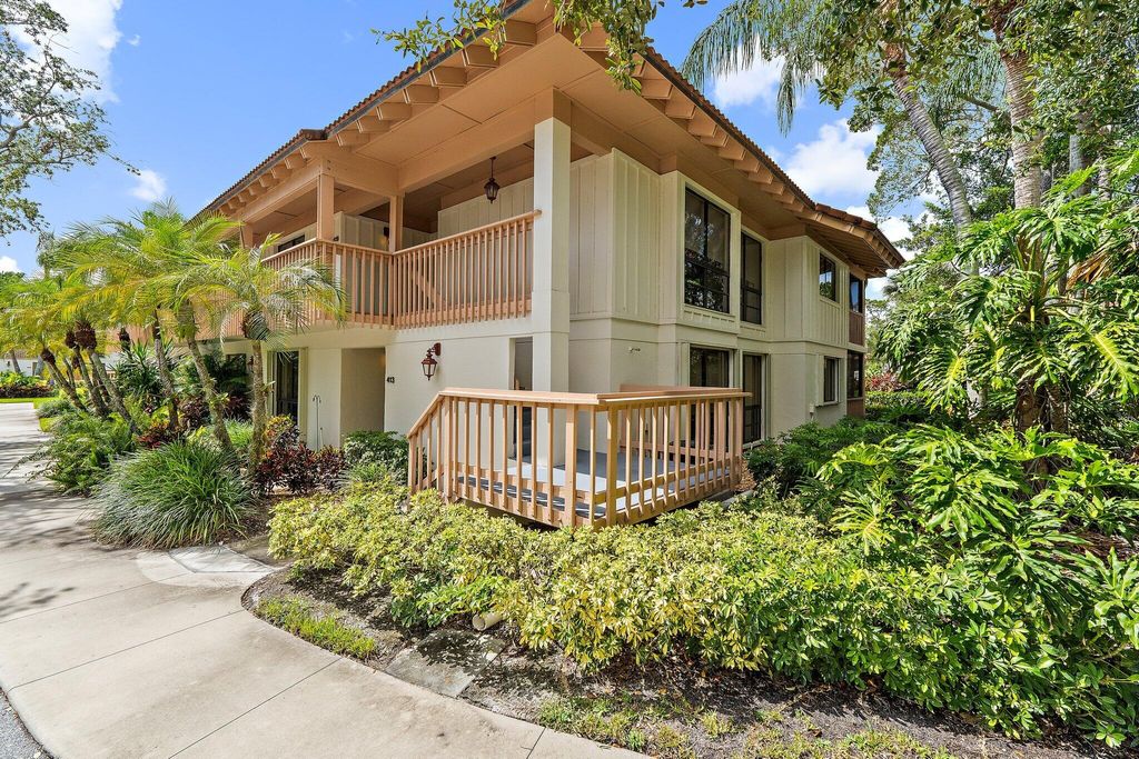 Photo of 413 Brackenwood Lane S, Palm Beach Gardens, FL 33418 (MLS # R11120226)