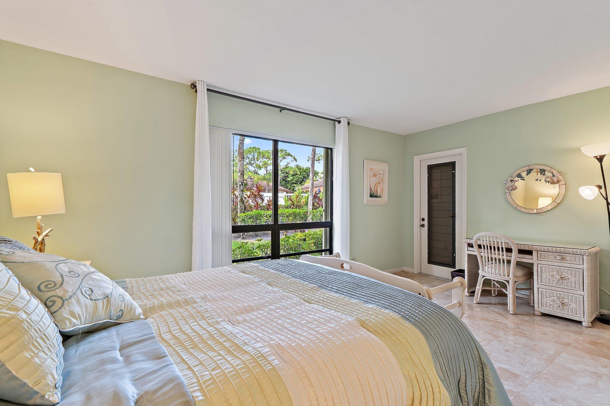 GOLF VILLAS CONDO - Residential