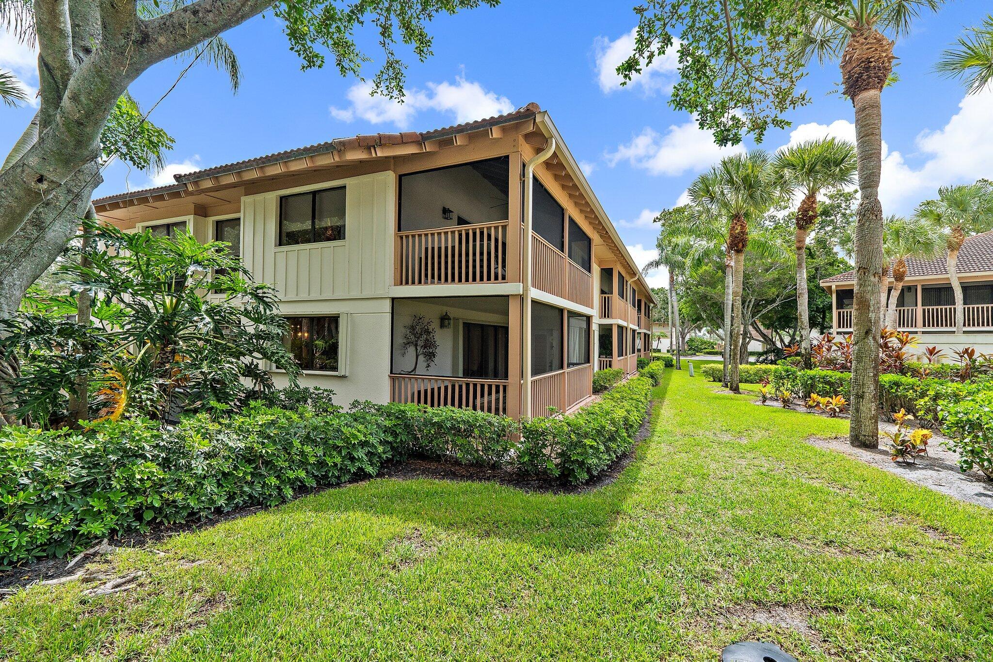 GOLF VILLAS CONDO - Residential