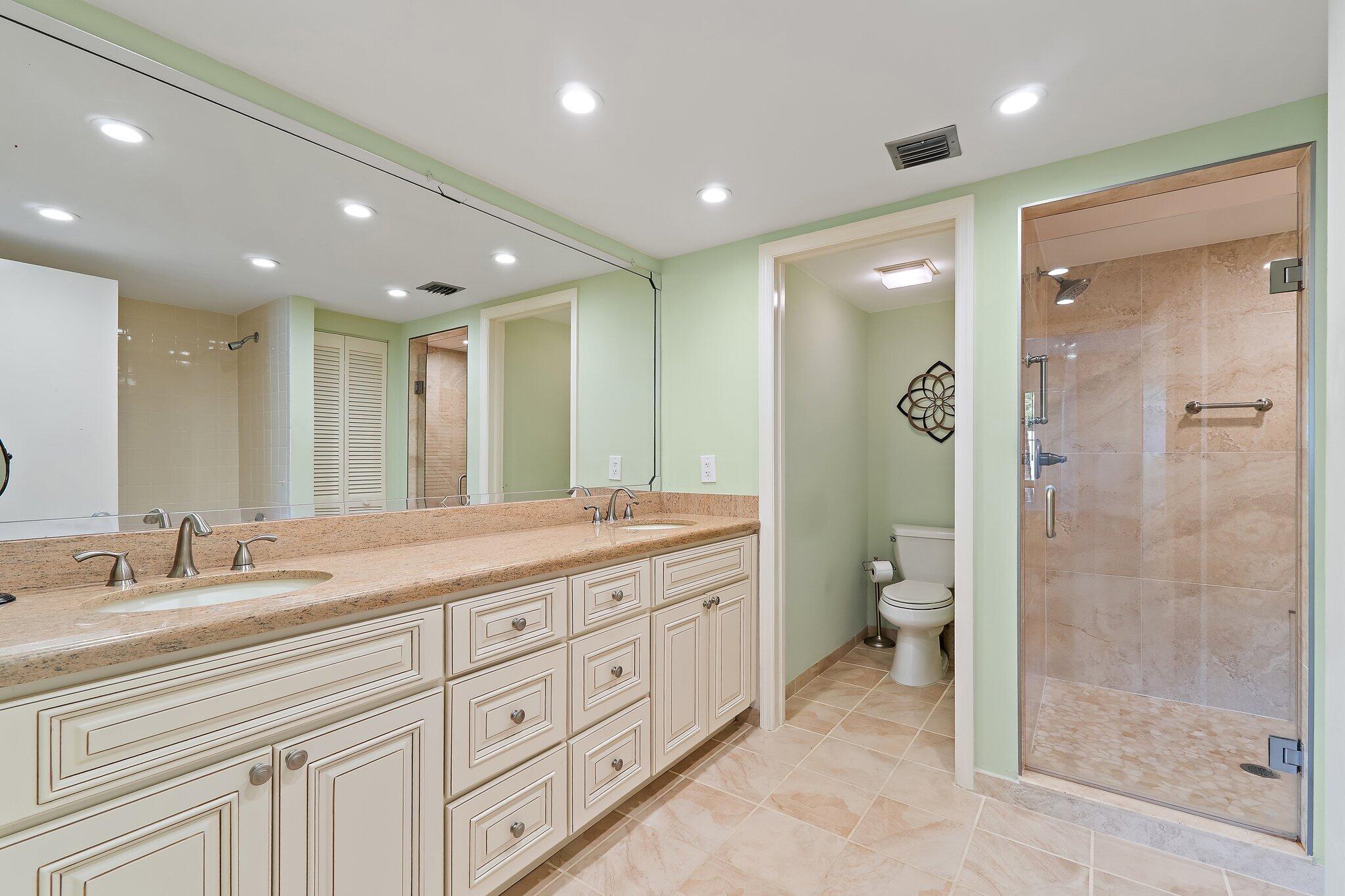 GOLF VILLAS CONDO - Residential