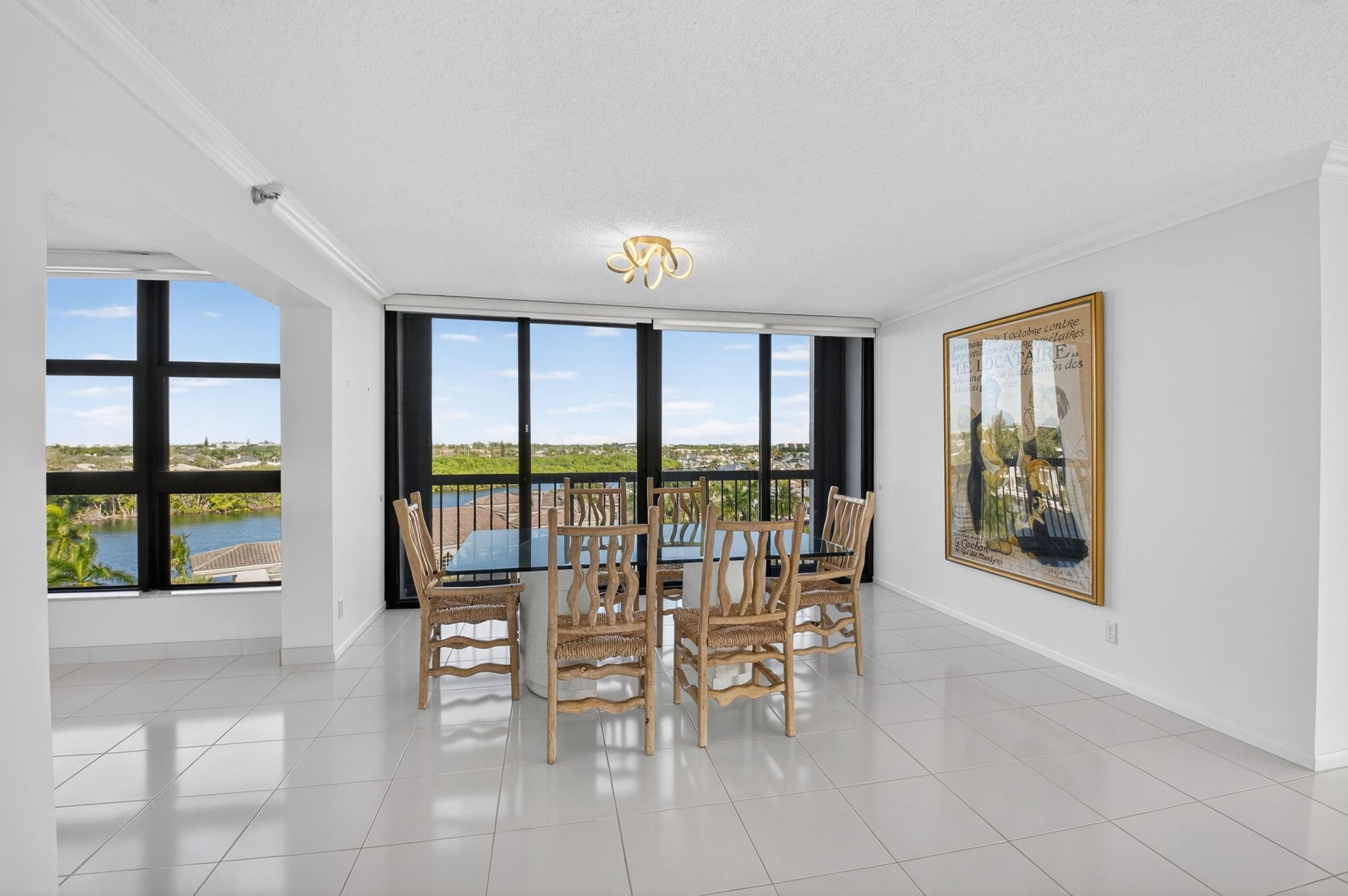 BRAEMAR ISLE - Residential