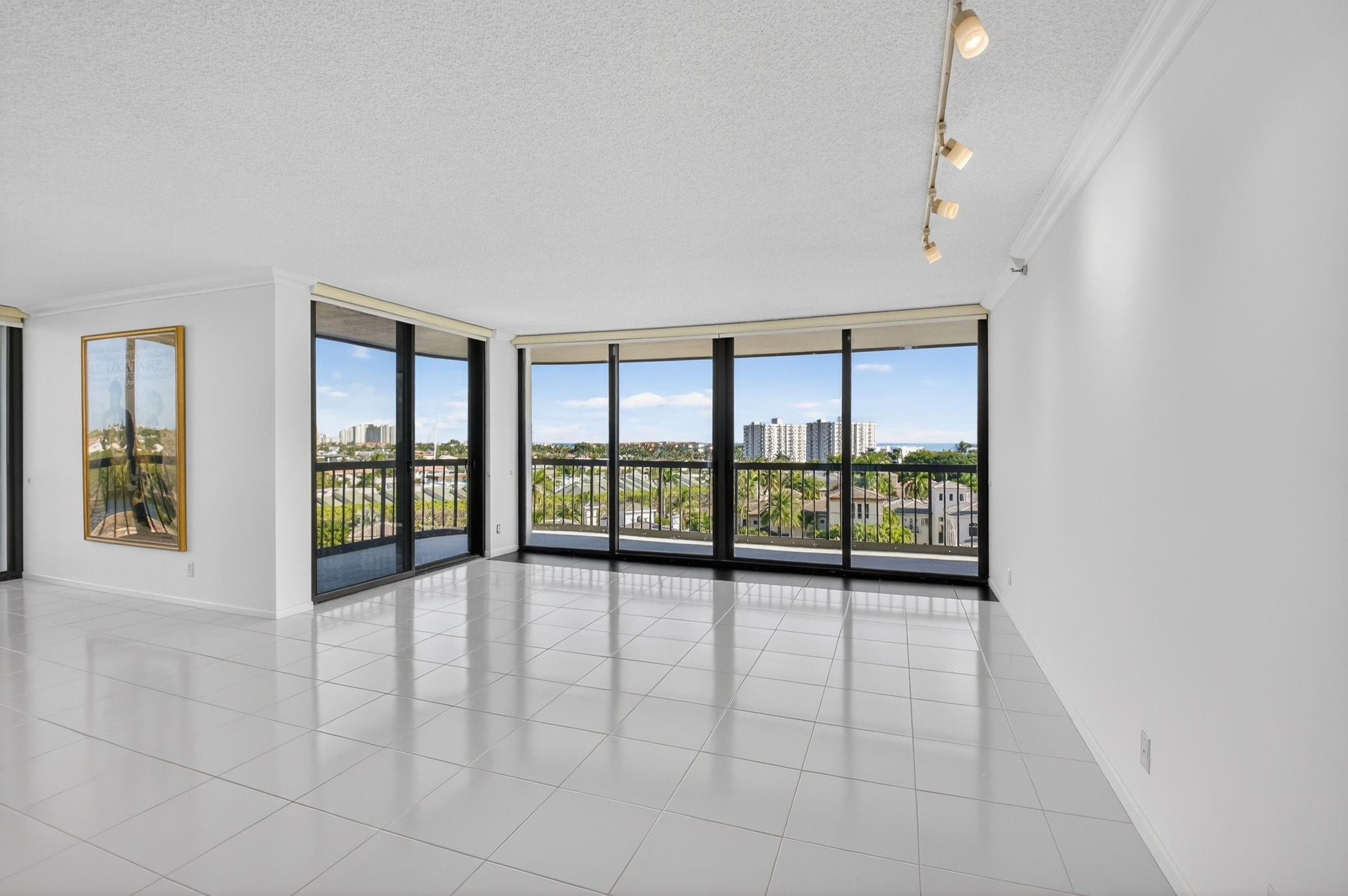 BRAEMAR ISLE - Residential