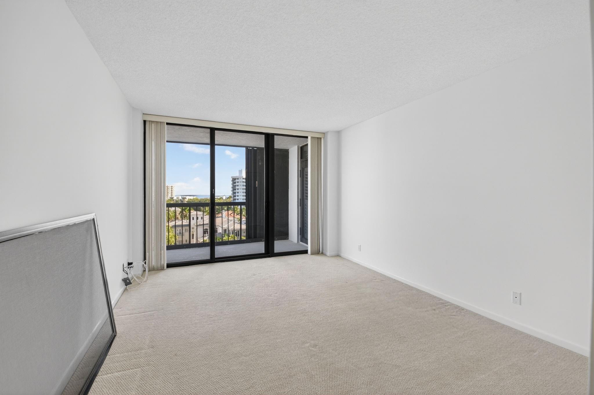 BRAEMAR ISLE - Residential