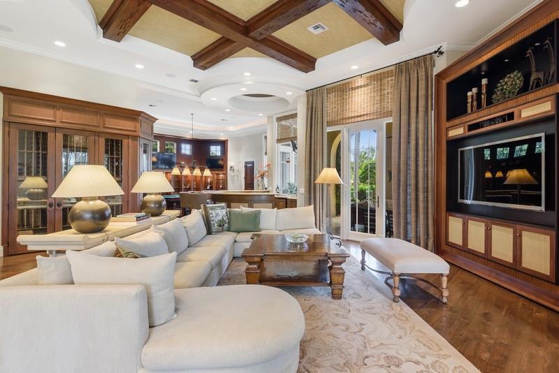 DELAIRE COUNTRY CLUB - Residential