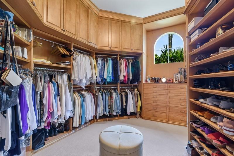 DELAIRE COUNTRY CLUB - Residential