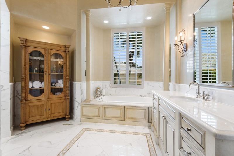 DELAIRE COUNTRY CLUB - Residential