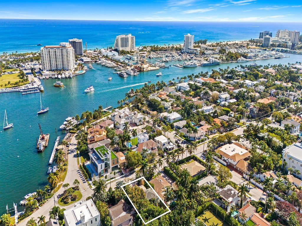 Photo of 347 Poinciana Drive, Fort Lauderdale, FL 33301 (MLS # F10550952)