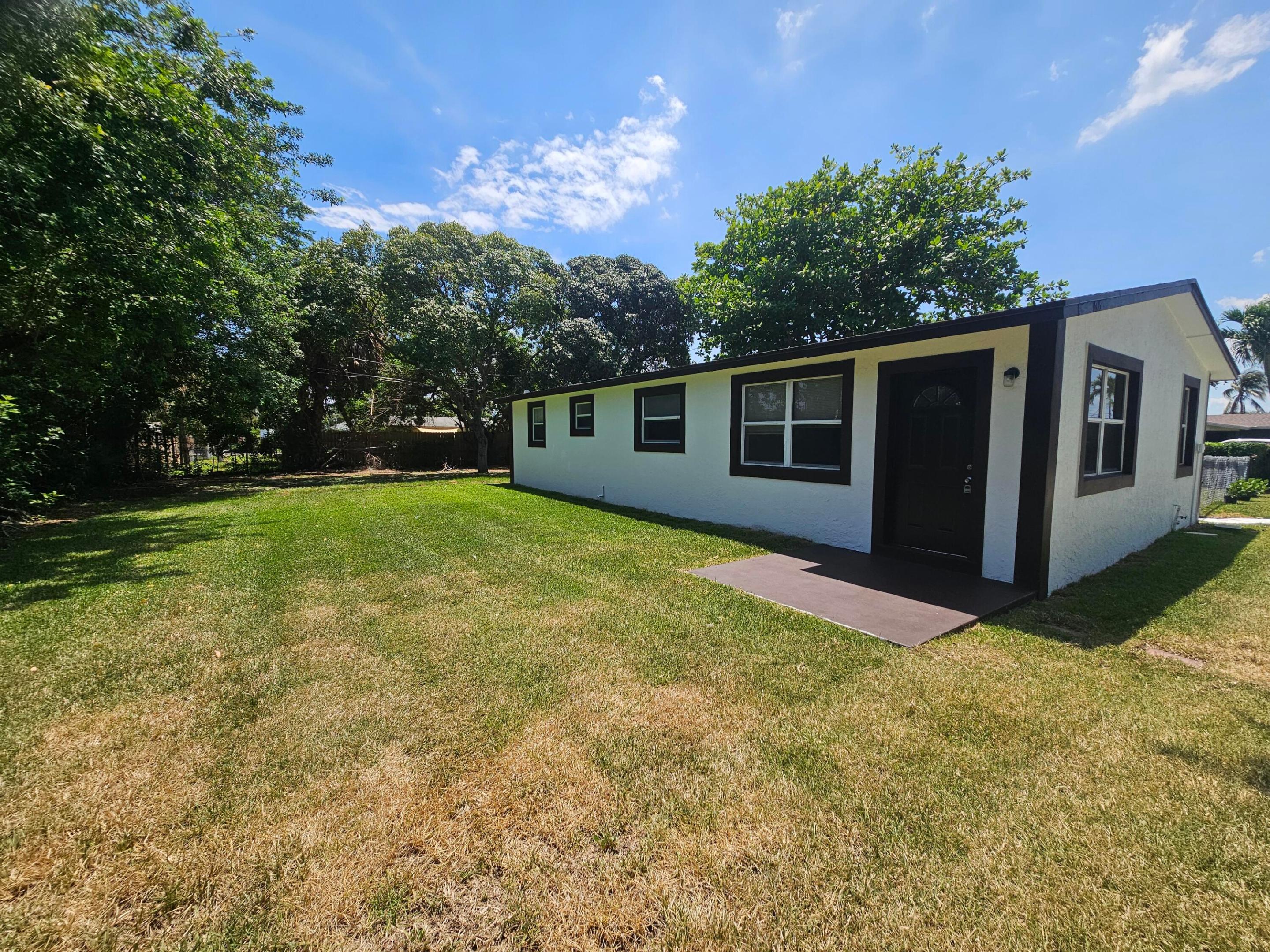 RIVIERA HEIGHTS - Residential