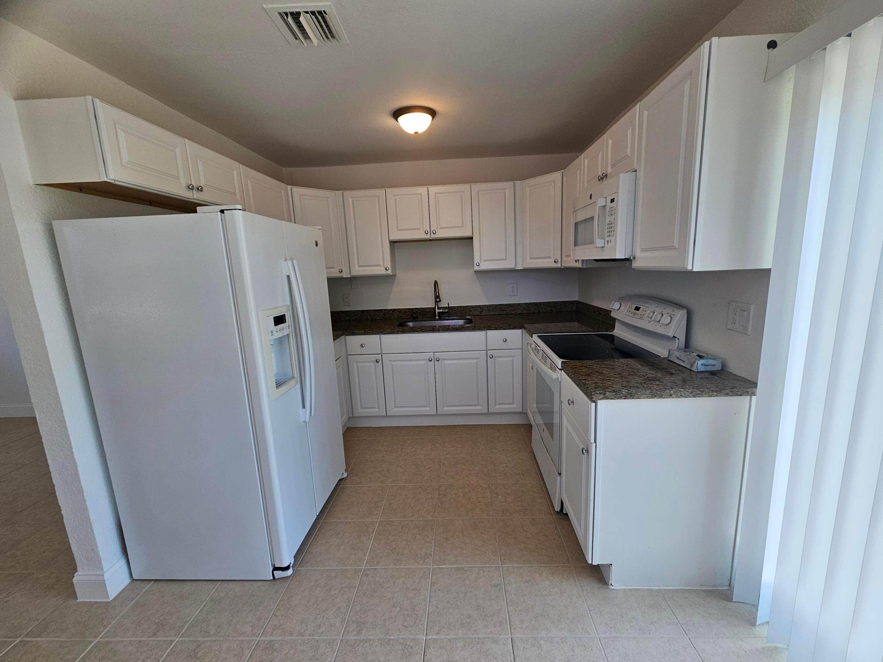 RIVIERA HEIGHTS - Residential
