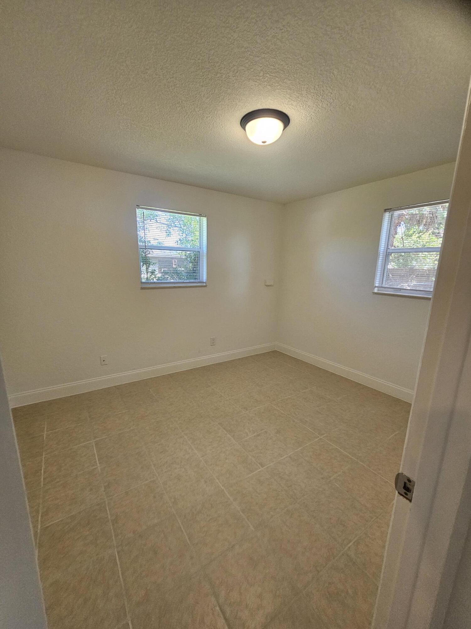 RIVIERA HEIGHTS - Residential