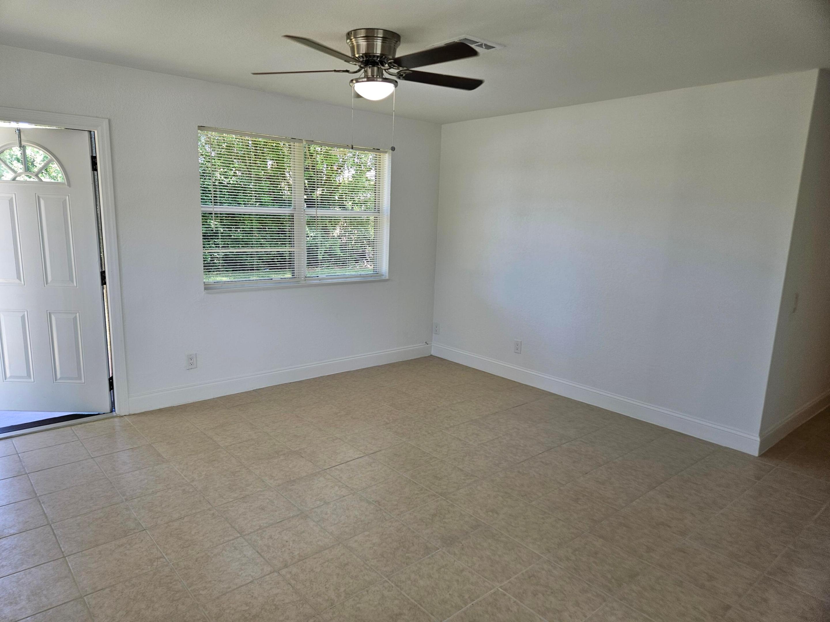 RIVIERA HEIGHTS - Residential