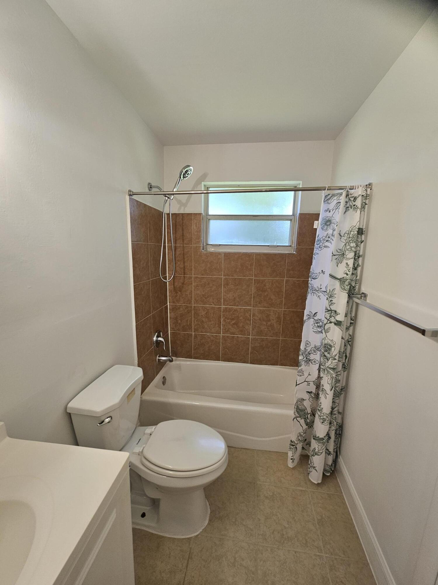 RIVIERA HEIGHTS - Residential