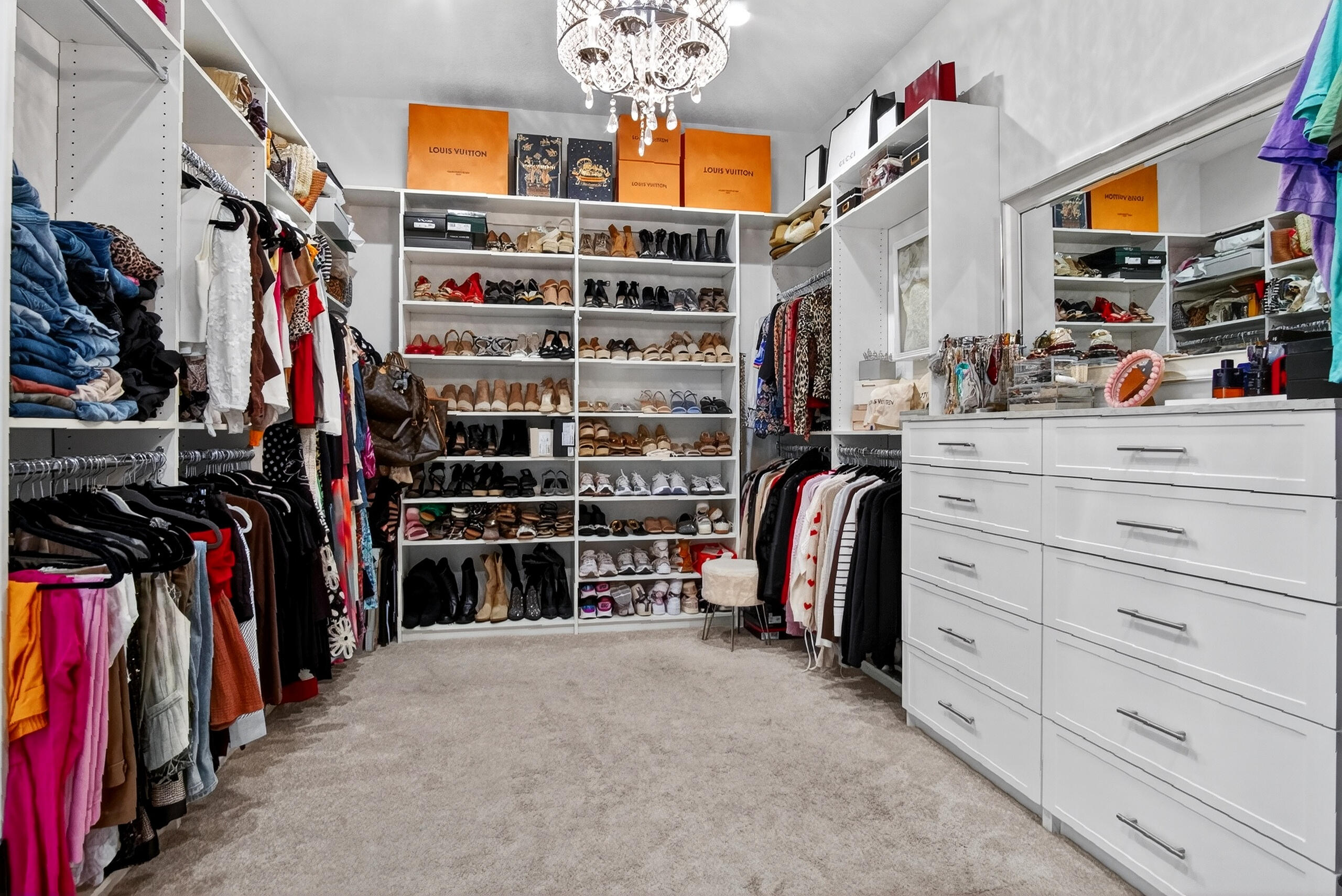 Country Club Estates - Residential