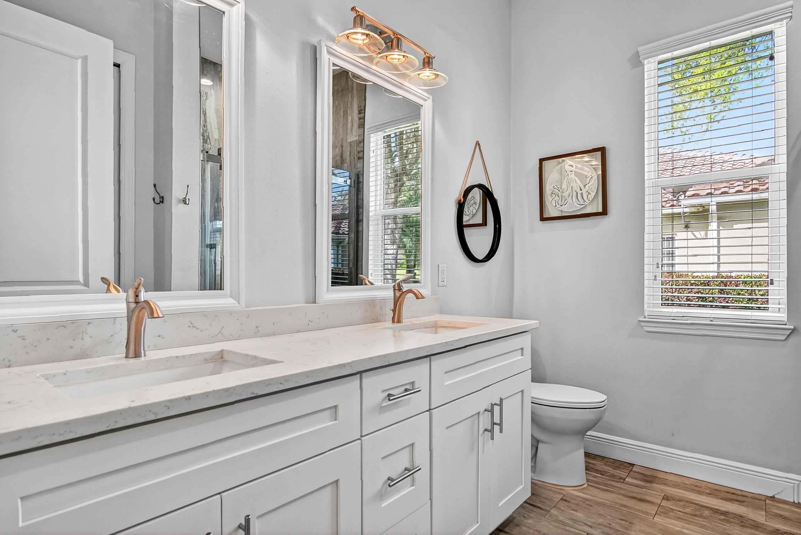 Country Club Estates - Residential