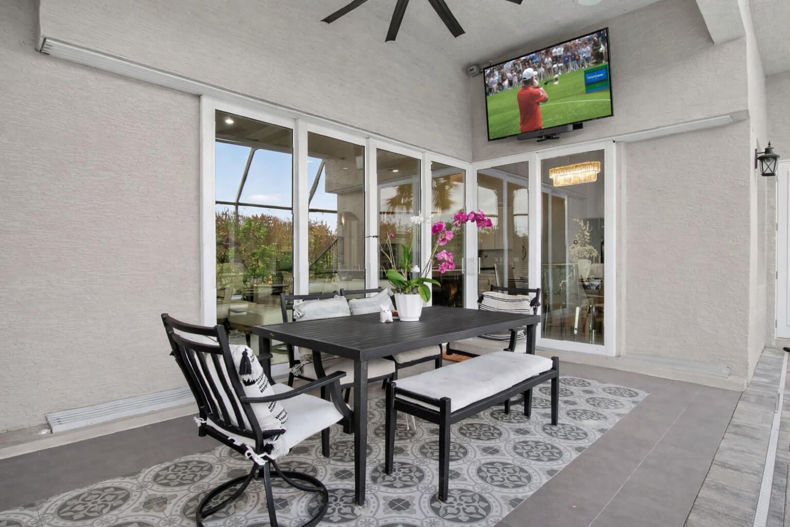 Country Club Estates - Residential