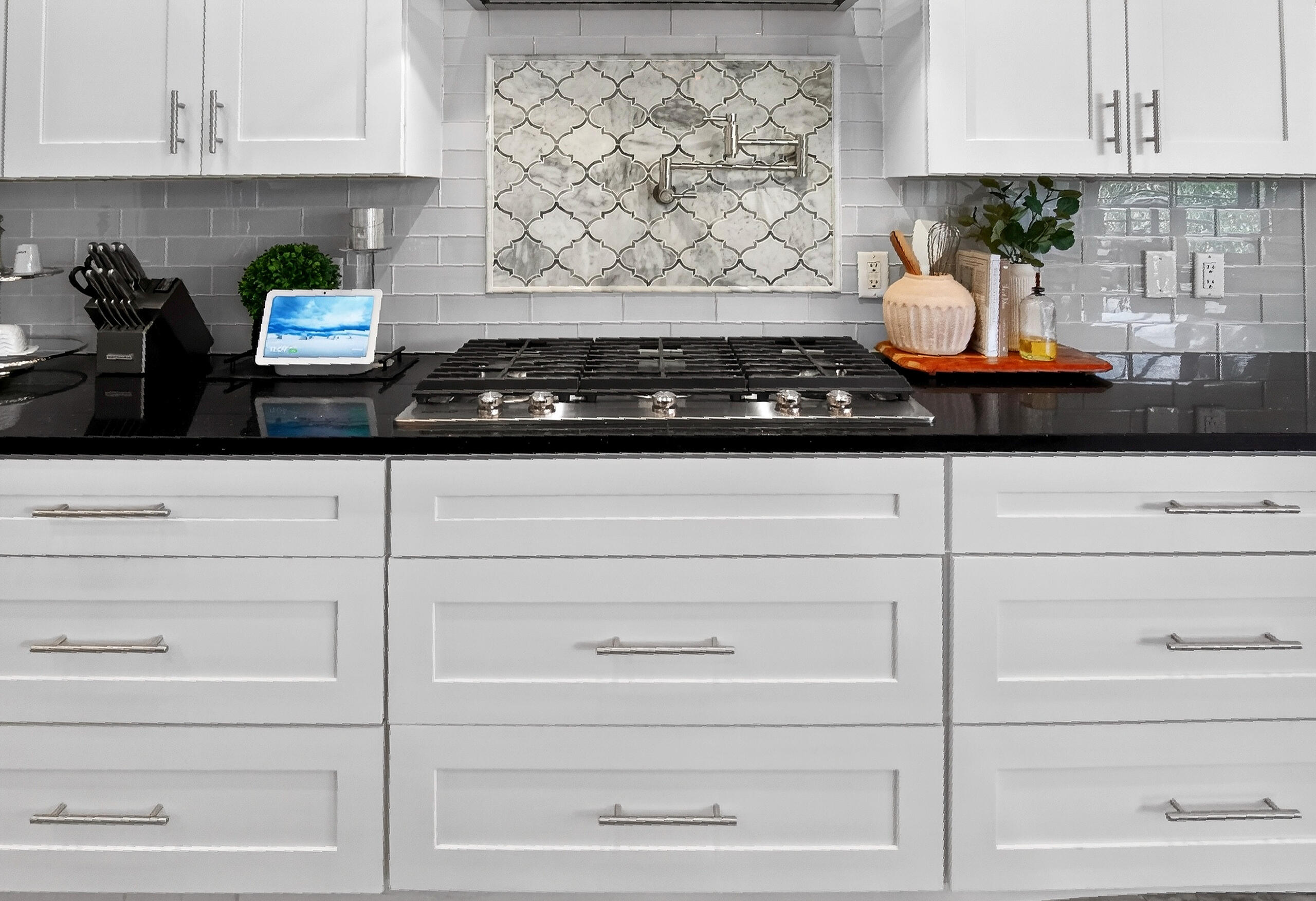 Country Club Estates - Residential