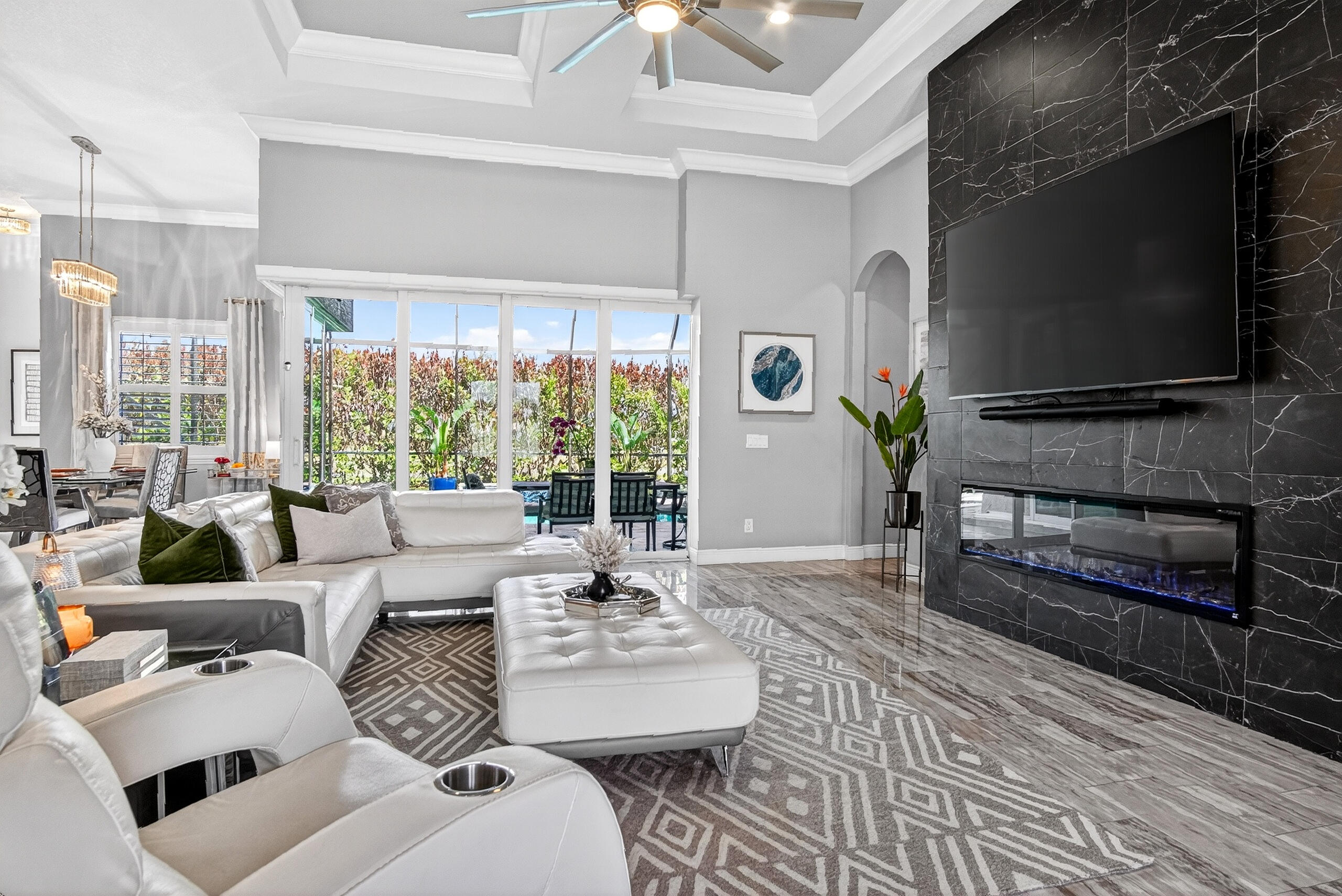 Country Club Estates - Residential