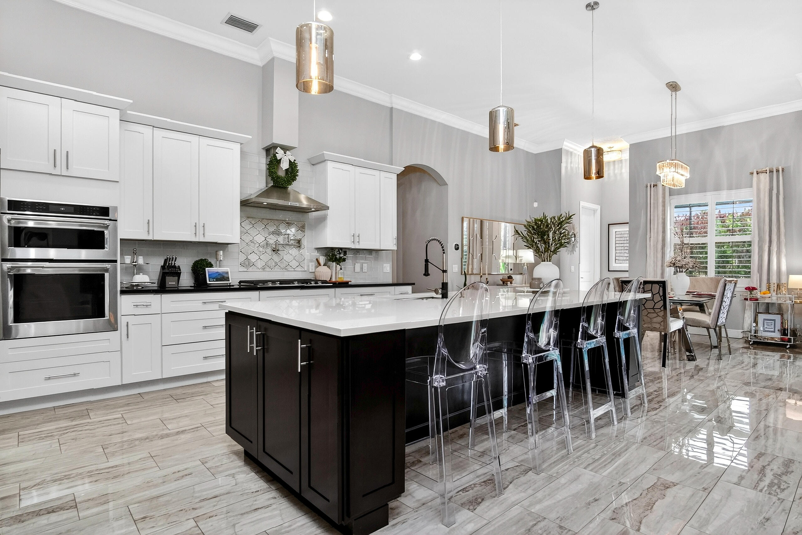 Country Club Estates - Residential