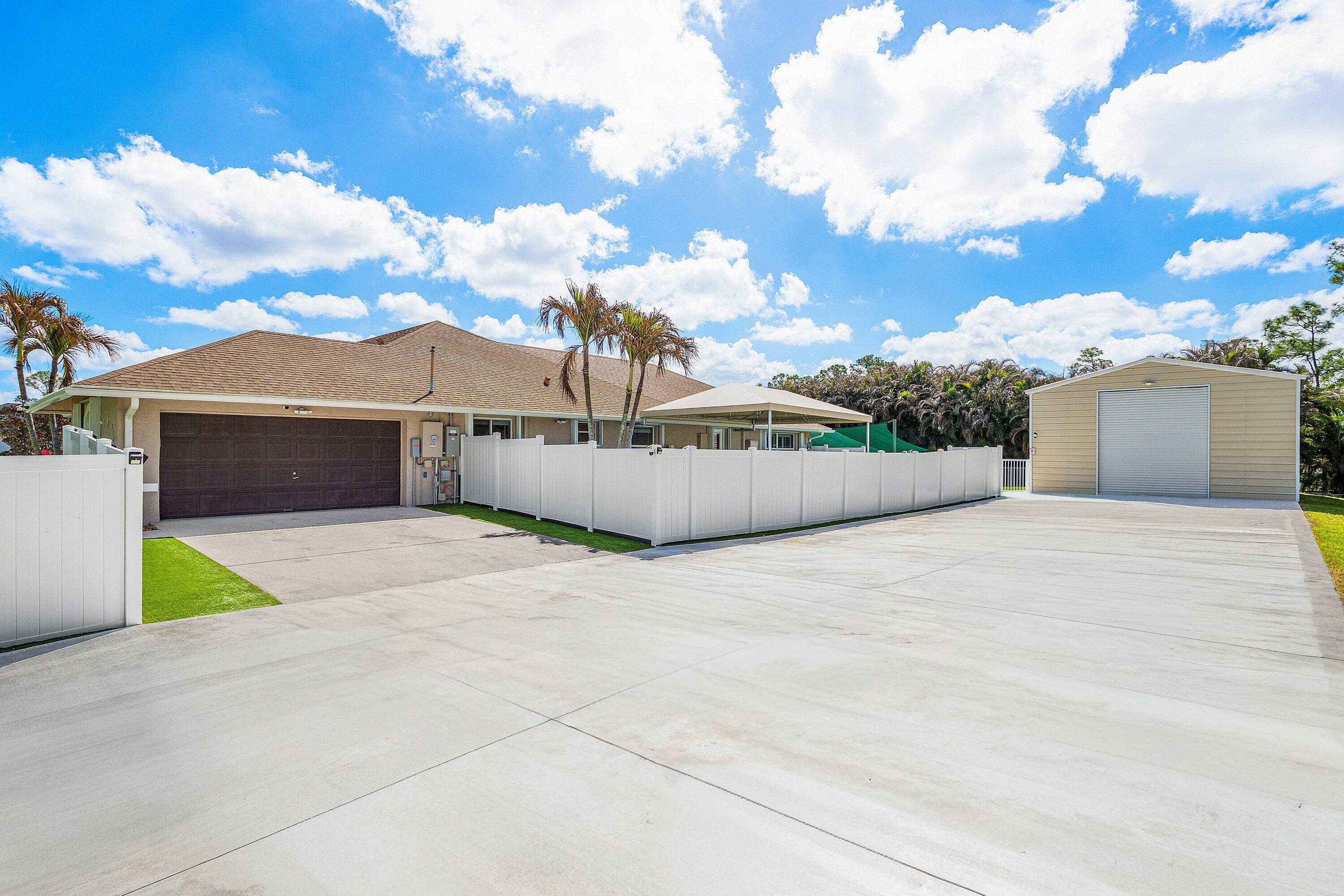 The Acreage - Residential