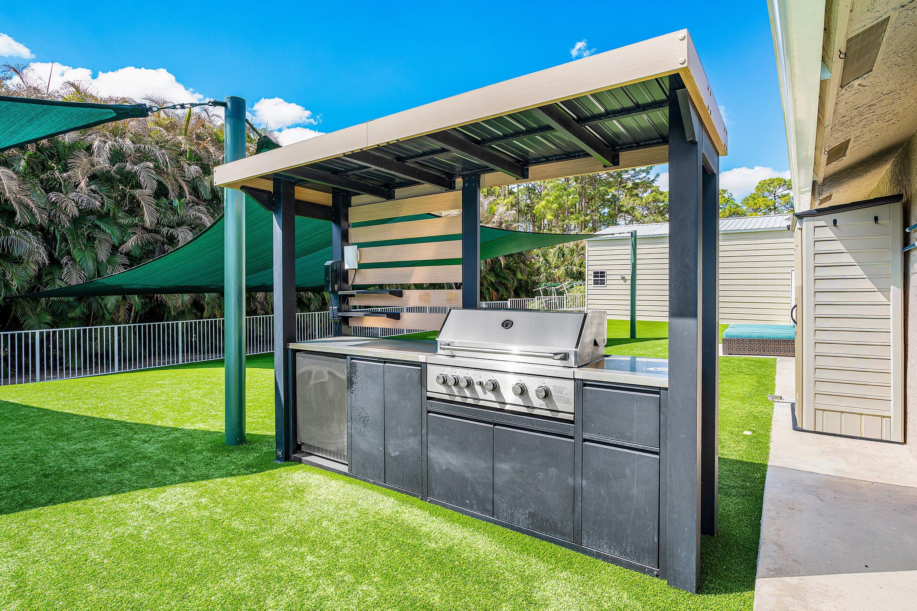 The Acreage - Residential