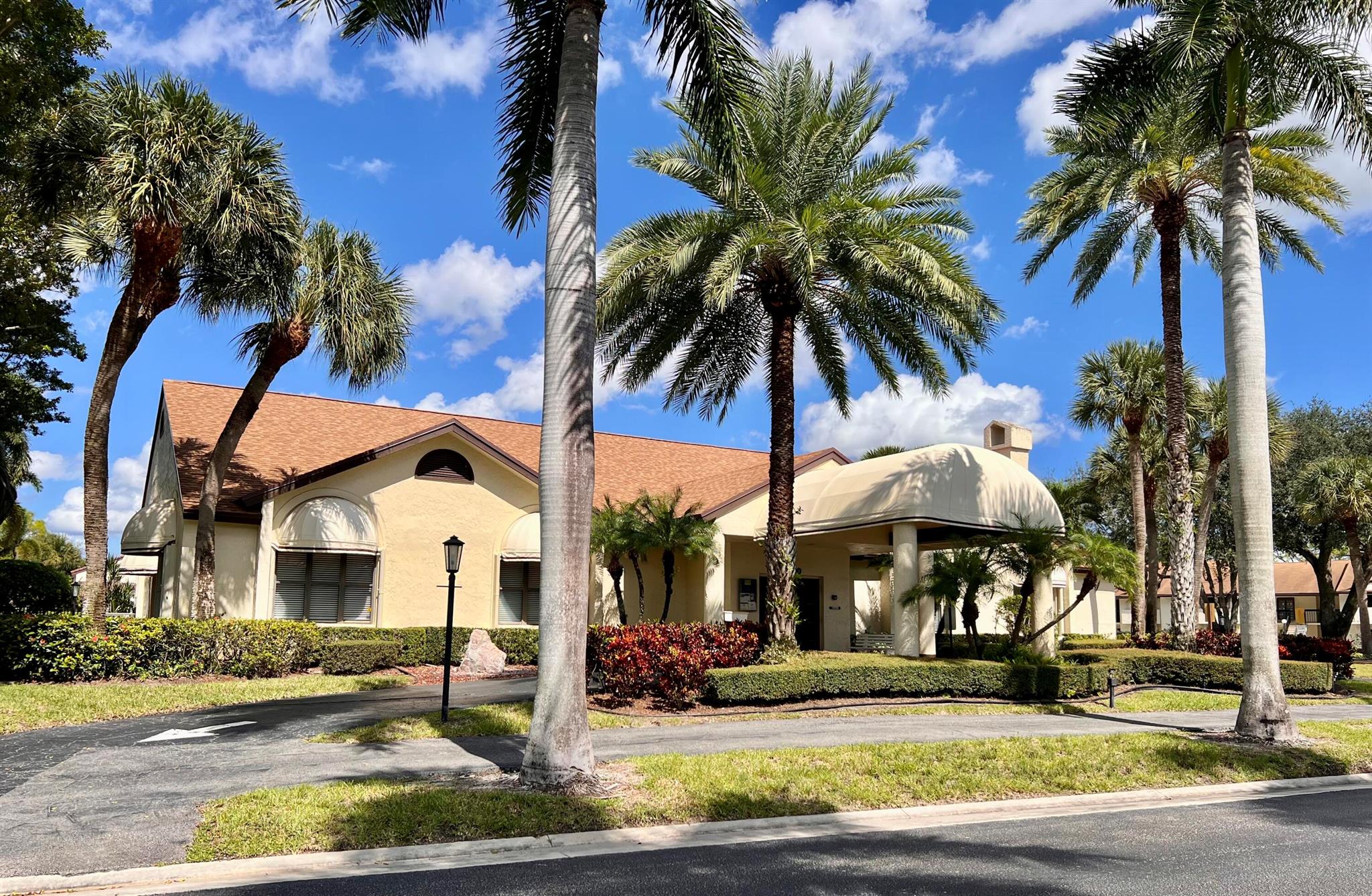 LUCERNE PARK CONDOS 1, 1A - Residential Lease