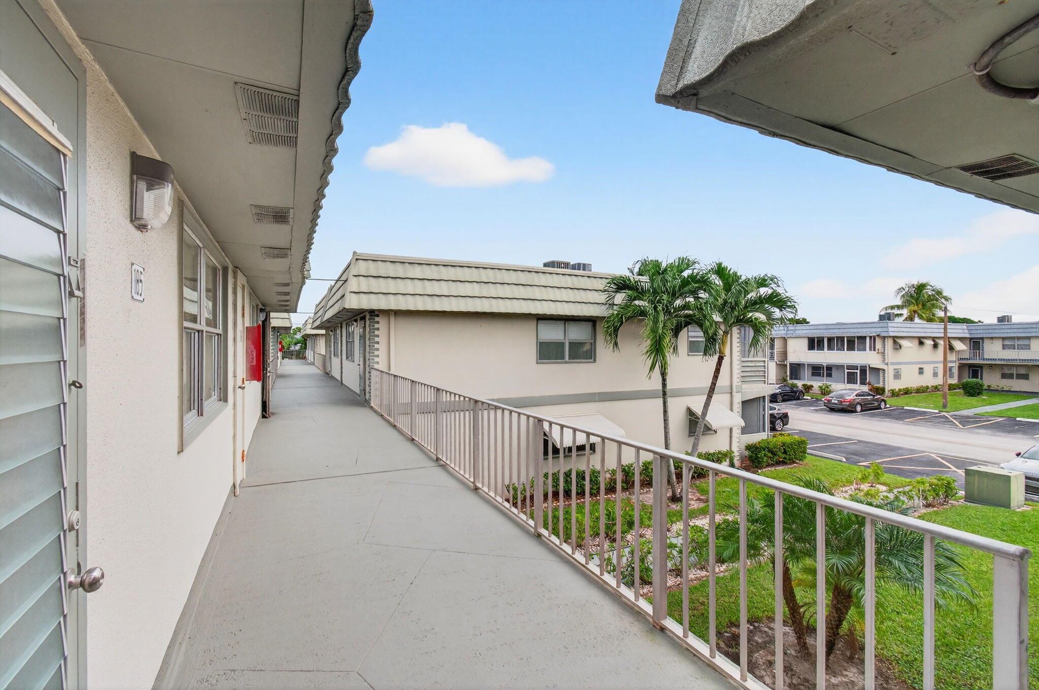 KINGS POINT - Residential