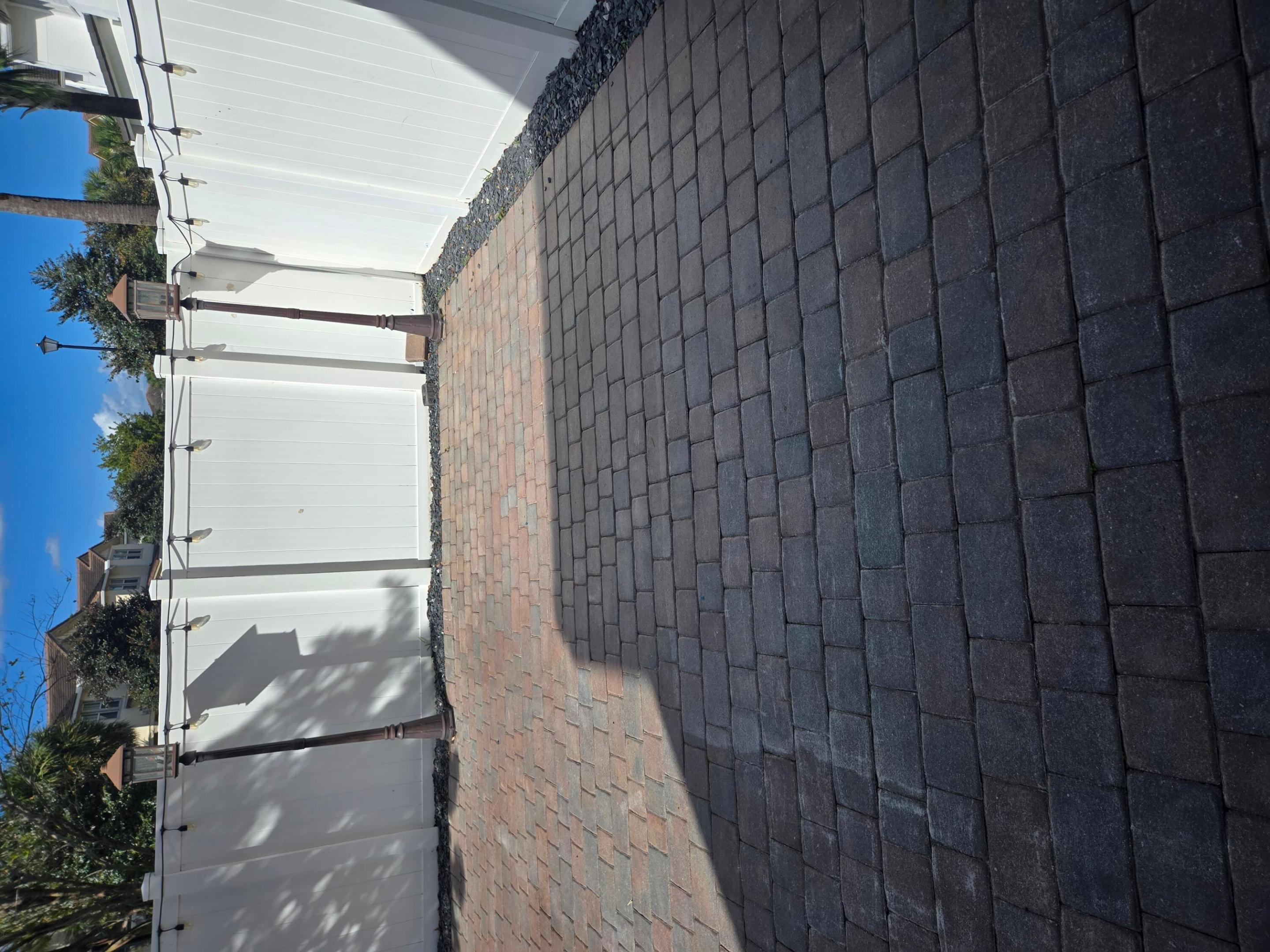 CRYSTAL LAKE 1ST SEC - Residential