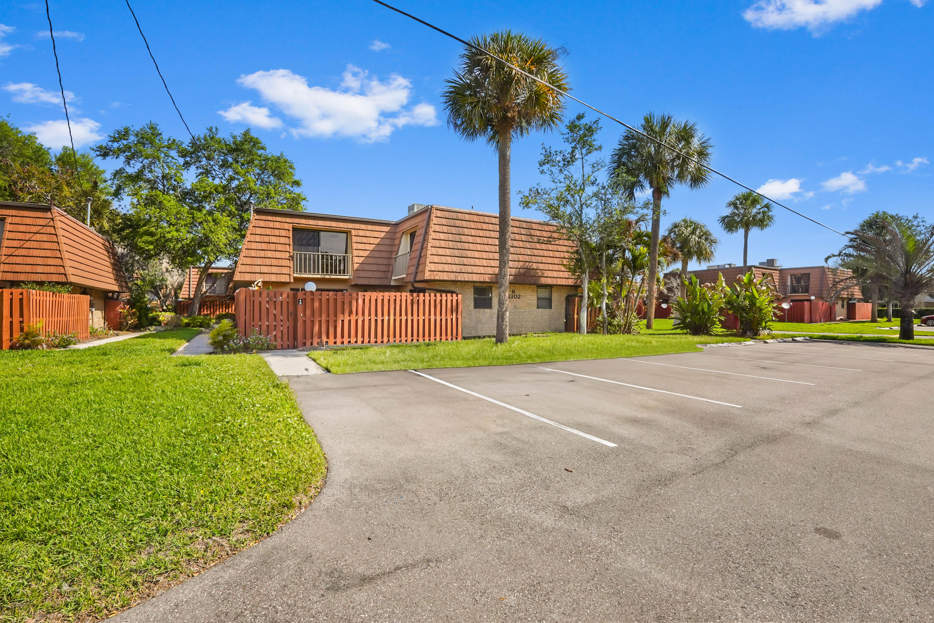 LAWNWOOD ADDITION - Residential