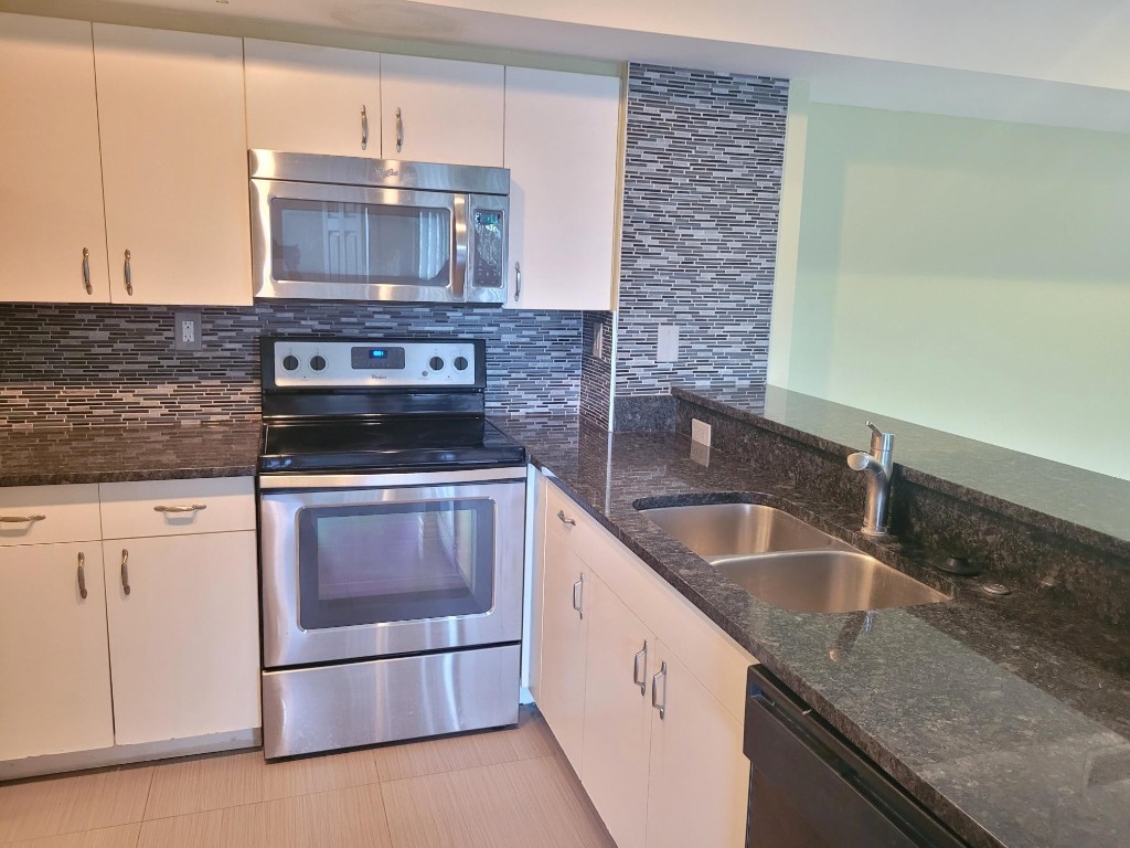 Royal Grand Condo - Residential Lease