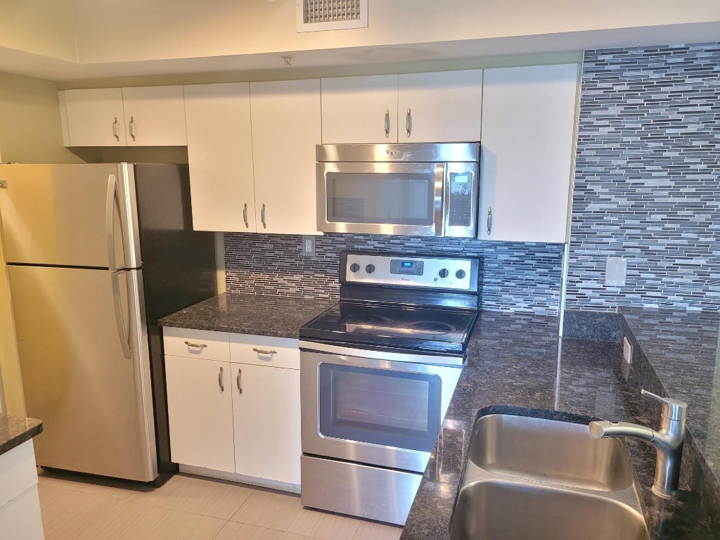 Royal Grand Condo - Residential Lease