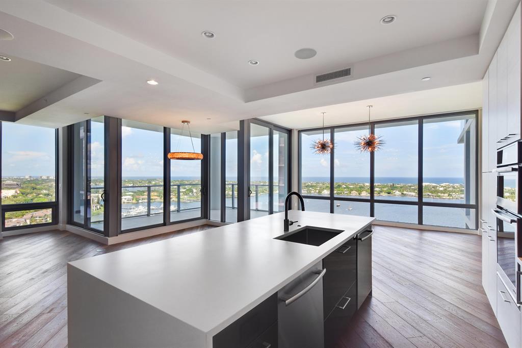 WATER CLUB NORTH PALM BEA - Residential