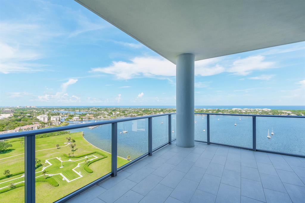 WATER CLUB NORTH PALM BEA - Residential