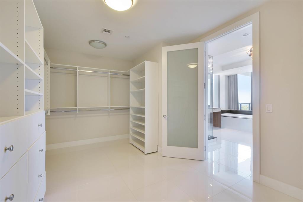 WATER CLUB NORTH PALM BEA - Residential