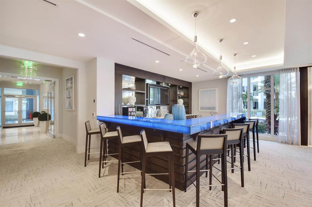 WATER CLUB NORTH PALM BEA - Residential