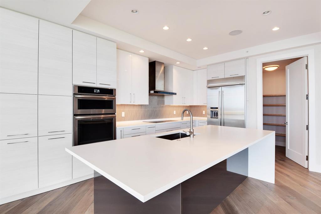 WATER CLUB NORTH PALM BEA - Residential