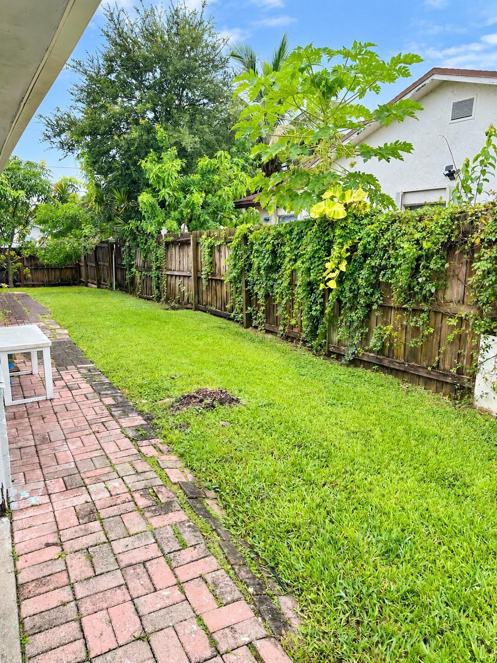 Photo of 22199 SW 59TH Avenue, Boca Raton, FL 33428 (MLS # B26083172)