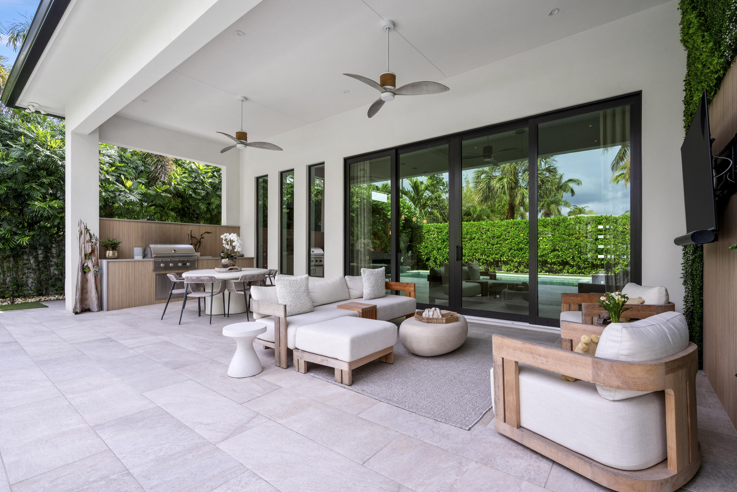 OCEAN HEIGHTS - Residential