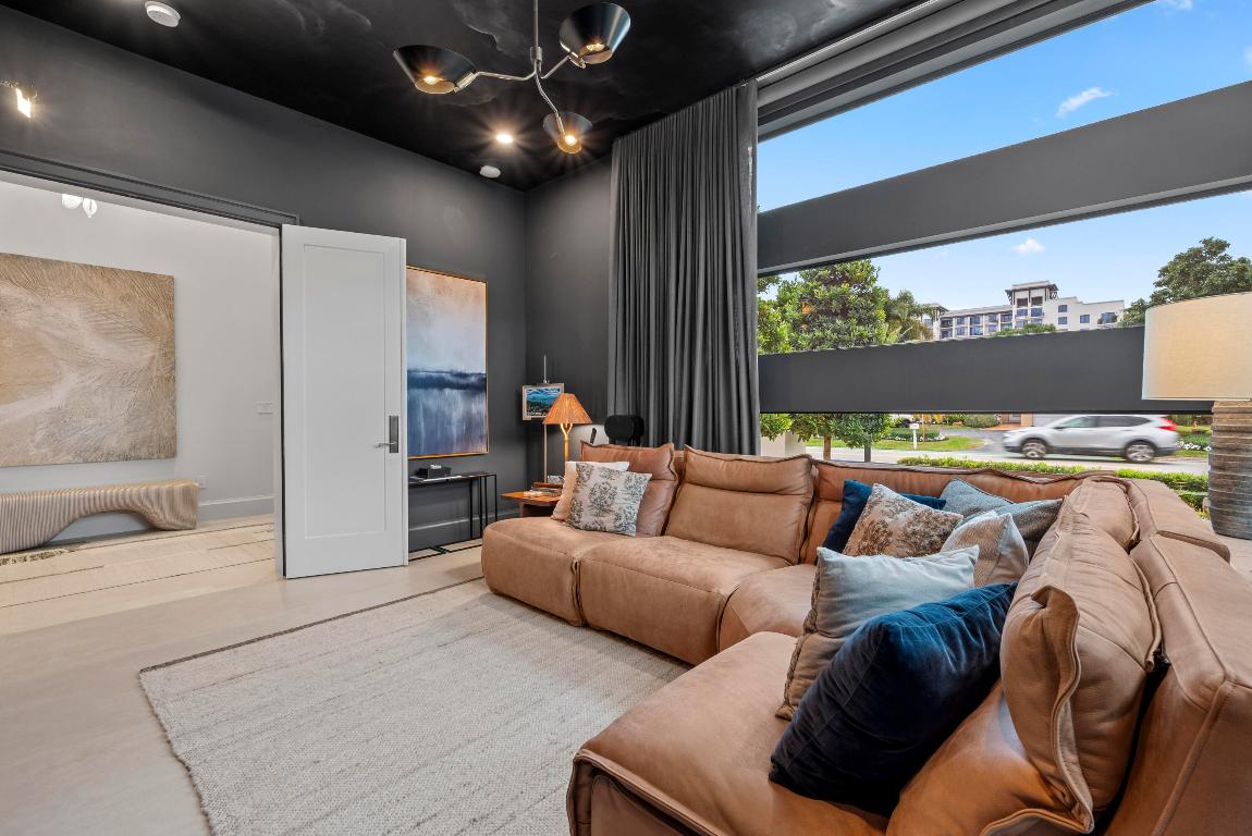 OCEAN HEIGHTS - Residential